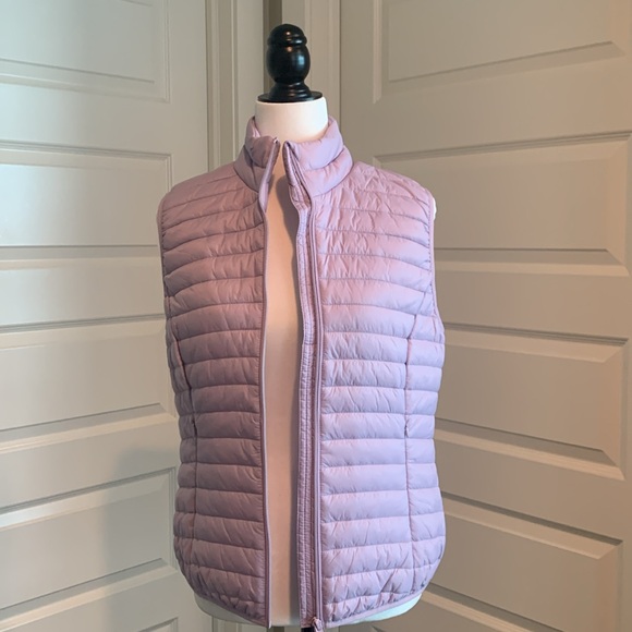 JOE FRESH Ladies Puffer Vest - Picture 4 of 15
